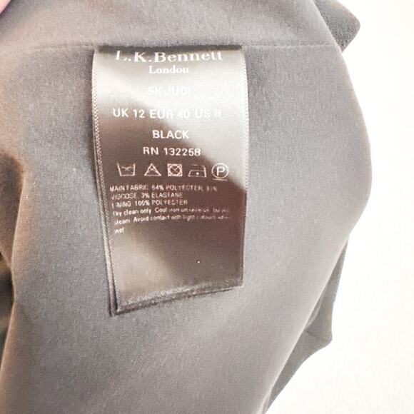 LK Bennett Black Straight Pencil Skirt Back Slit Fully Lined Size 8 - Picture 3 of 6